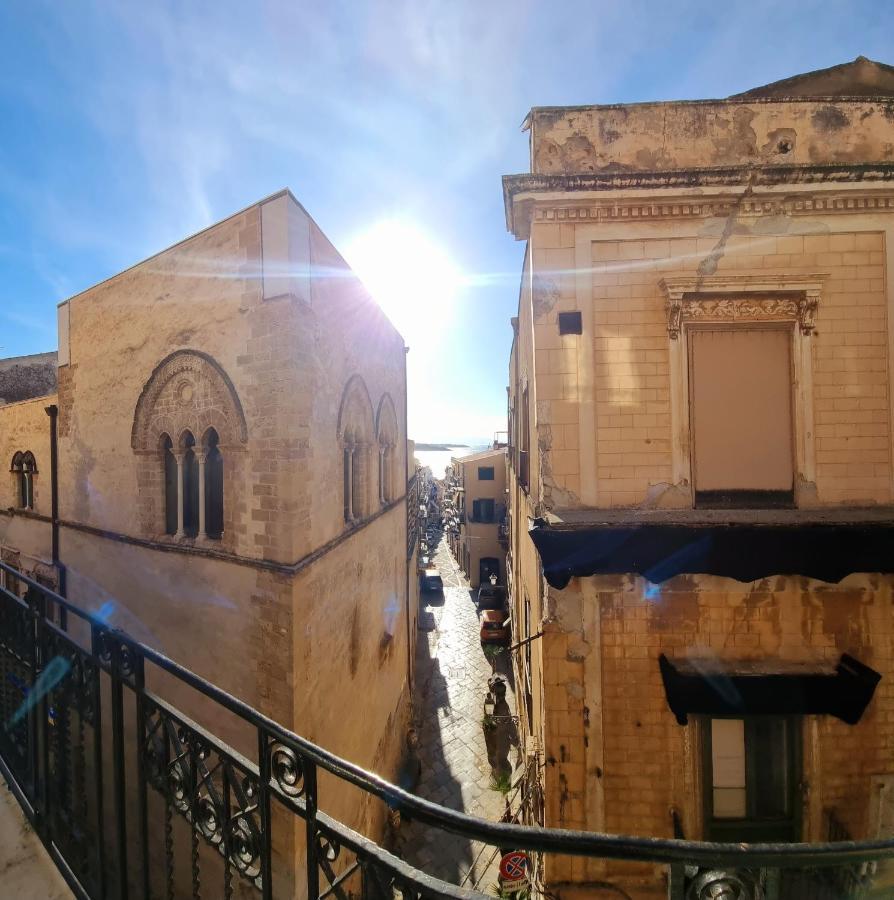 Apartamento Dimora Ventimiglia Cefalú Exterior foto