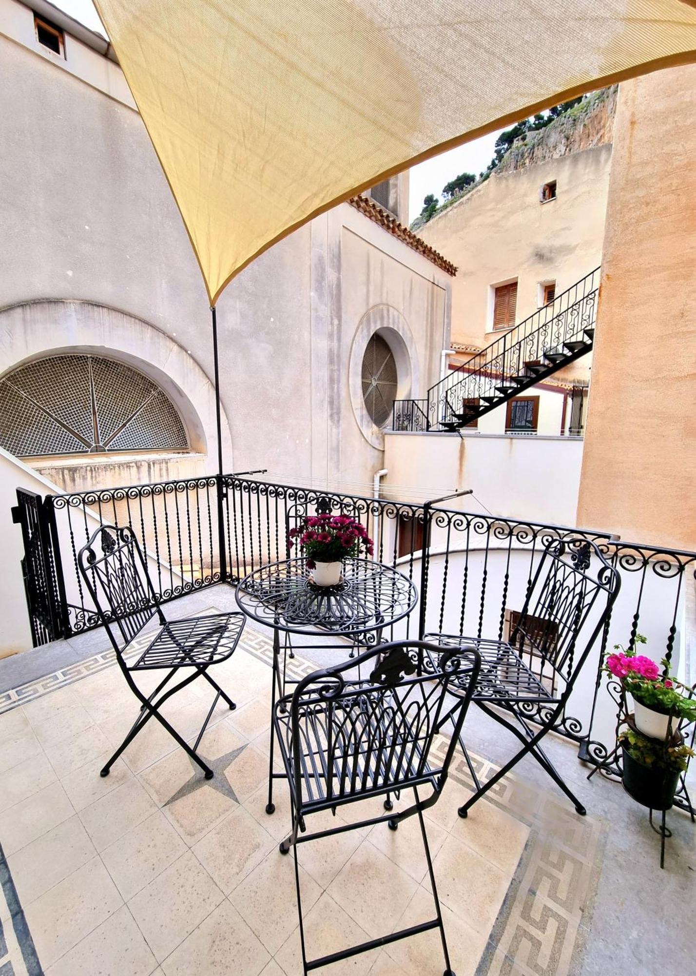 Apartamento Dimora Ventimiglia Cefalú Exterior foto